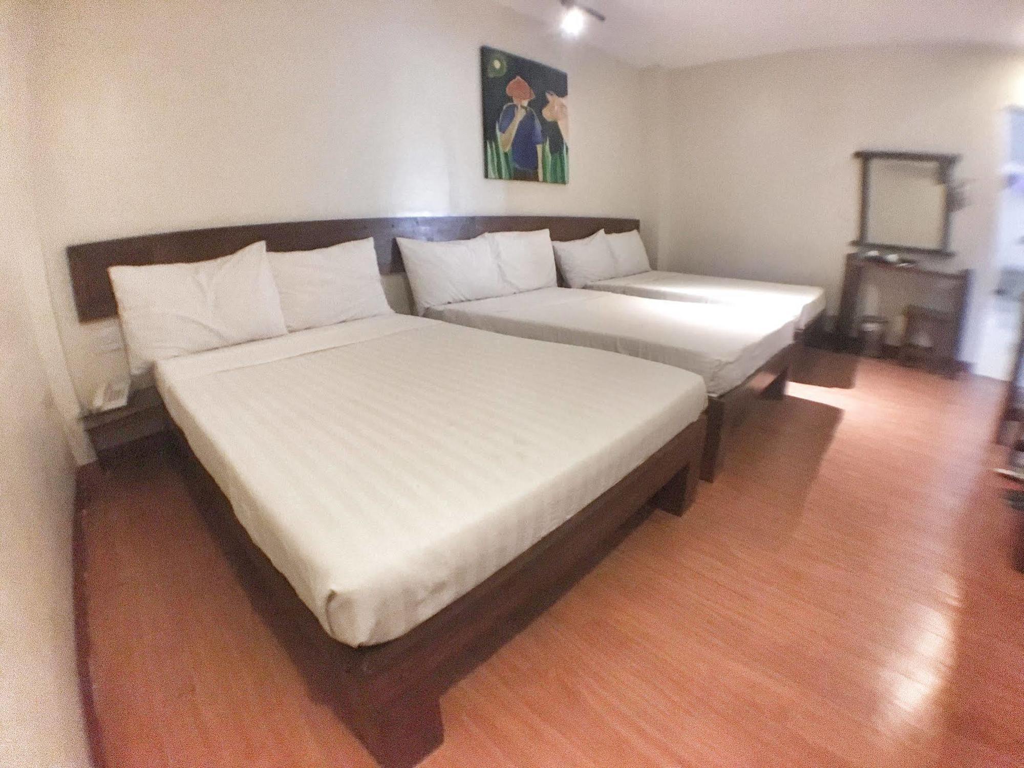 Hotel Ilocos Rosewell Zewnętrze zdjęcie